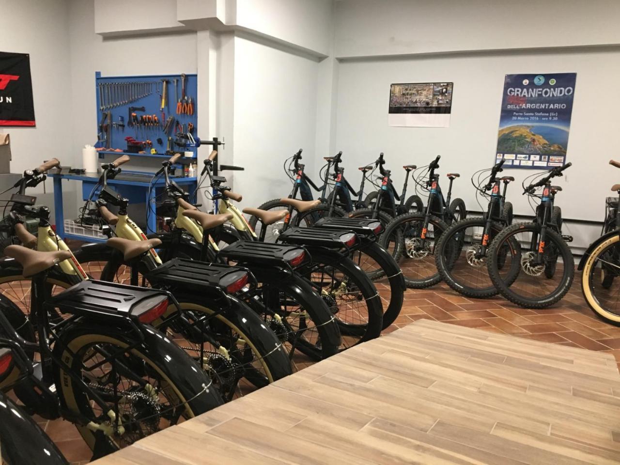 Bike&Boat Argentario Hotel Porto Santo Stefano  Luaran gambar